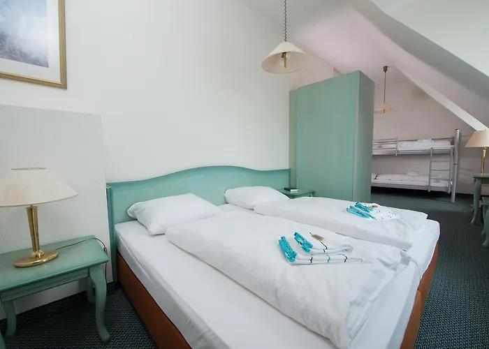 Hotel Ziegenkrug Schweriner Tor