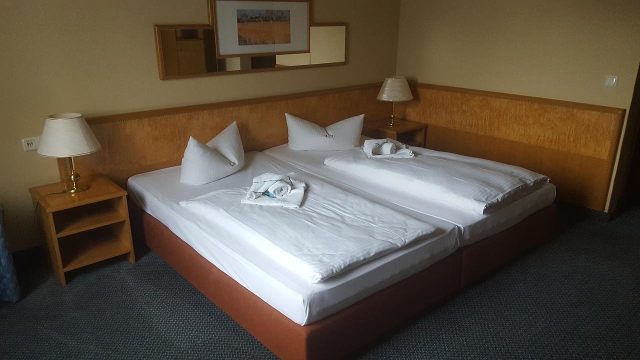 Ziegenkrug Schweriner Tor Hotel Pampow