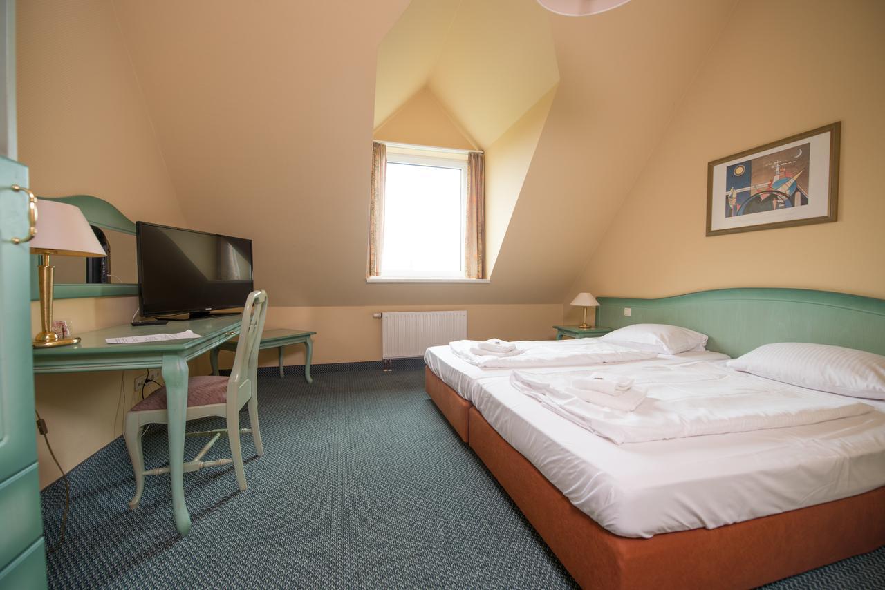 Hotel Ziegenkrug Schweriner Tor